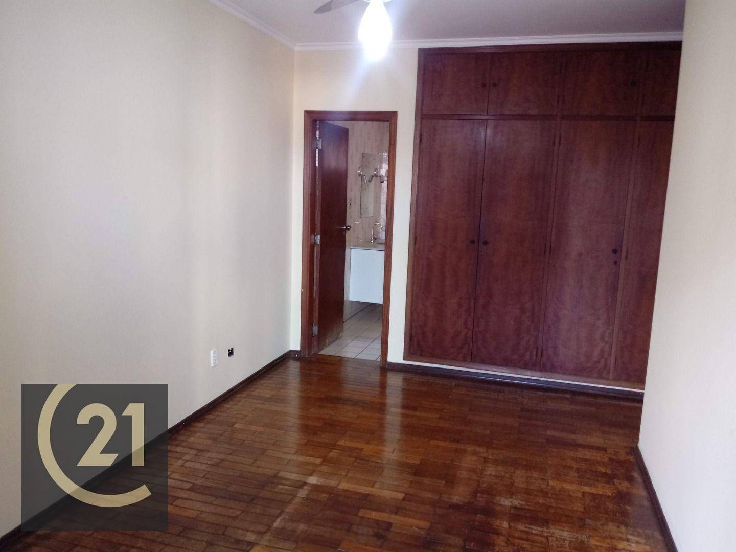 Apartamento à venda com 3 quartos, 146m² - Foto 32