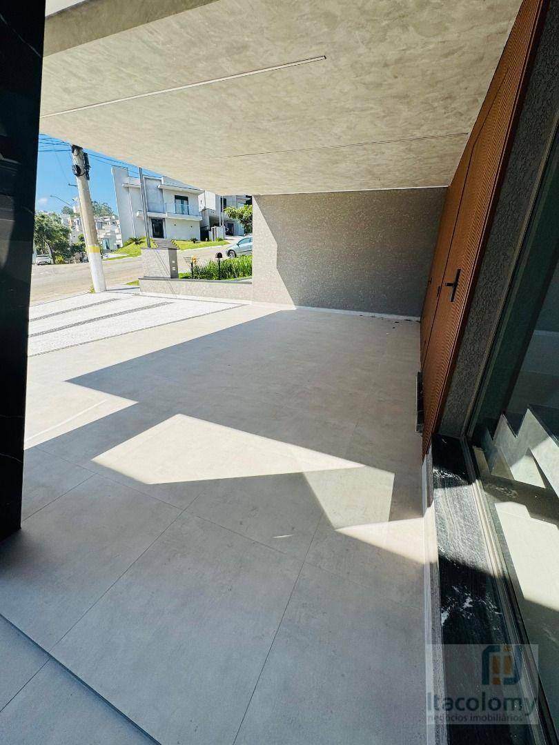 Casa de Condomínio à venda com 3 quartos, 265m² - Foto 45