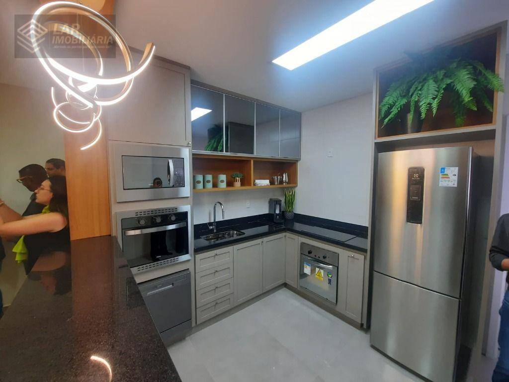 Apartamento à venda com 3 quartos, 132m² - Foto 16