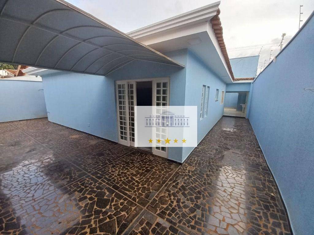 Casa à venda com 3 quartos, 202m² - Foto 4