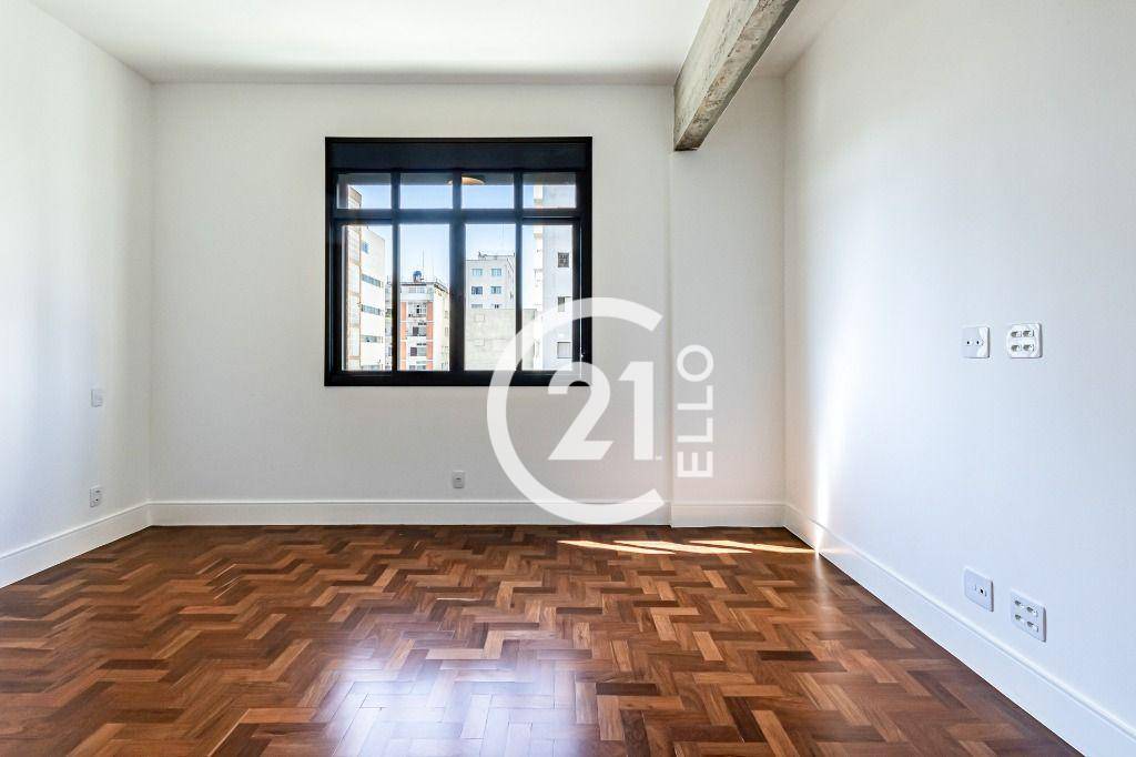 Apartamento à venda com 3 quartos, 212m² - Foto 22