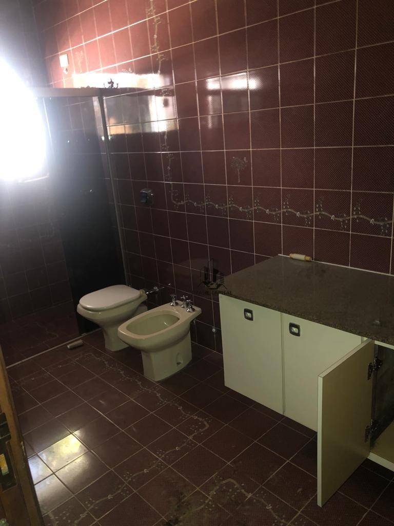 Sobrado à venda com 4 quartos, 380m² - Foto 21