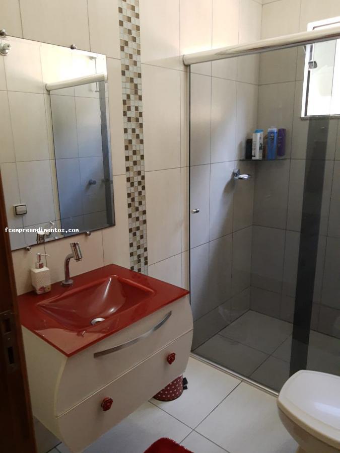 Casa à venda com 3 quartos, 150m² - Foto 13