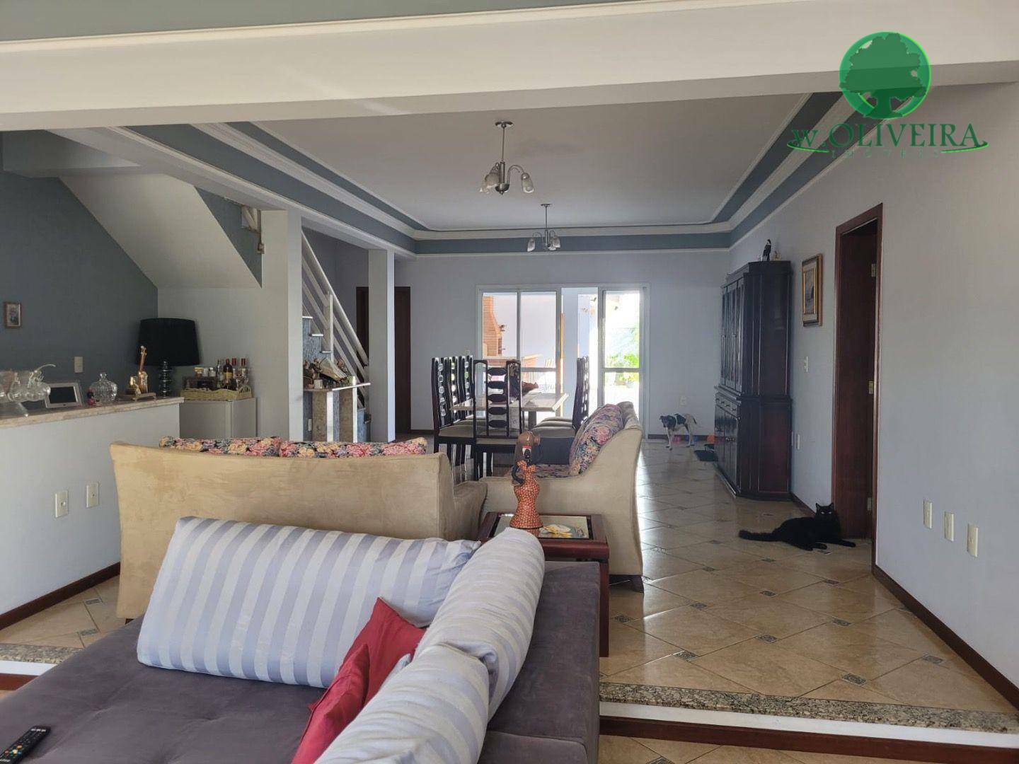 Sobrado à venda com 5 quartos, 390m² - Foto 9