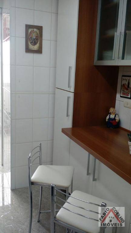 Apartamento à venda com 3 quartos, 67m² - Foto 9