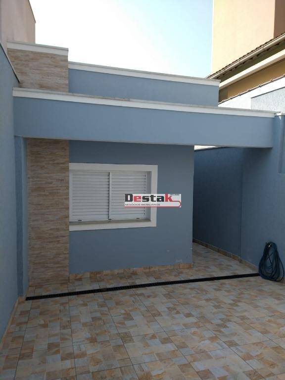 Casa à venda com 2 quartos, 120m² - Foto 17