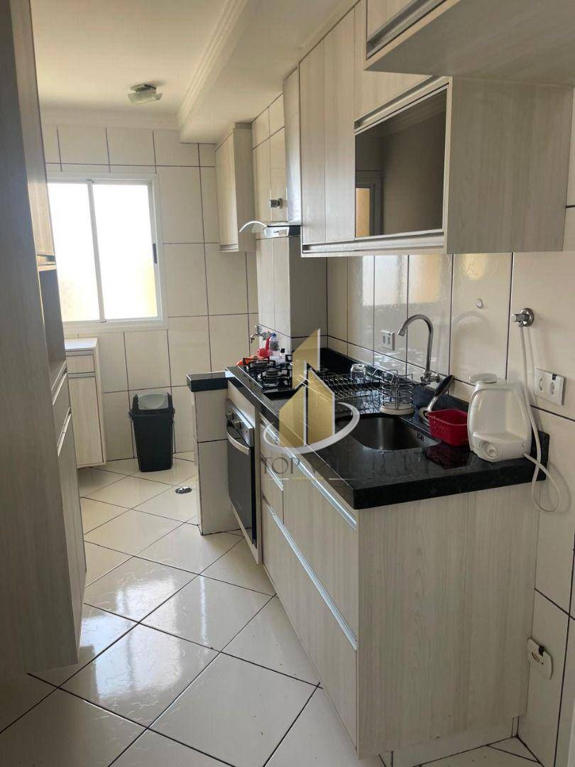 Apartamento à venda com 2 quartos, 45m² - Foto 4