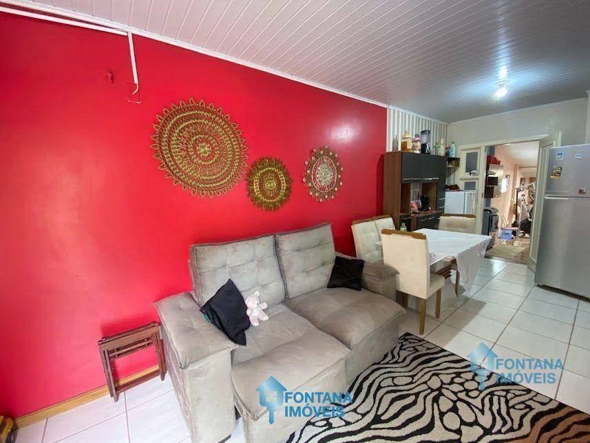 Casa à venda com 2 quartos, 64m² - Foto 4