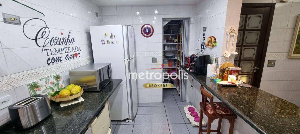 Sobrado à venda com 3 quartos, 200m² - Foto 5