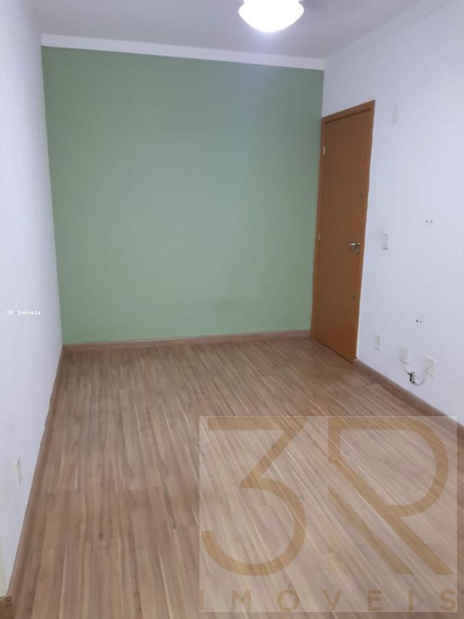 Apartamento à venda com 2 quartos, 45m² - Foto 6