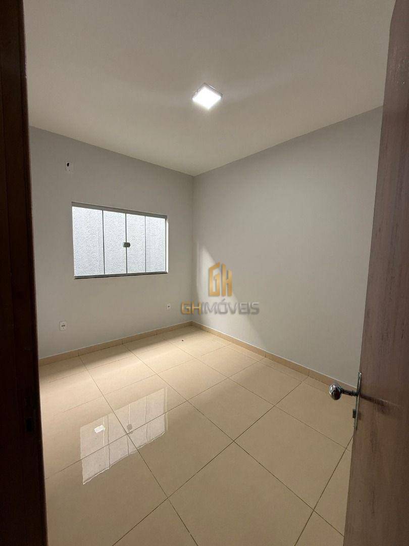 Casa à venda com 3 quartos, 98m² - Foto 5