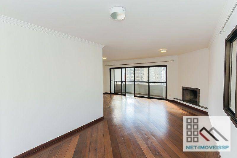 Apartamento para alugar com 4 quartos, 184m² - Foto 8