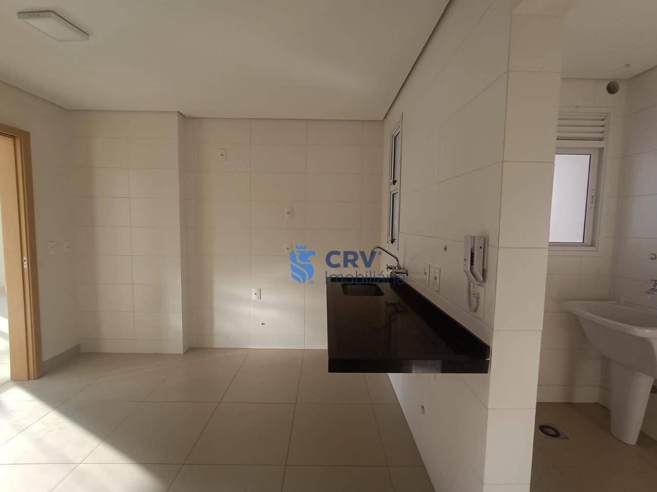 Apartamento à venda com 3 quartos, 123m² - Foto 11