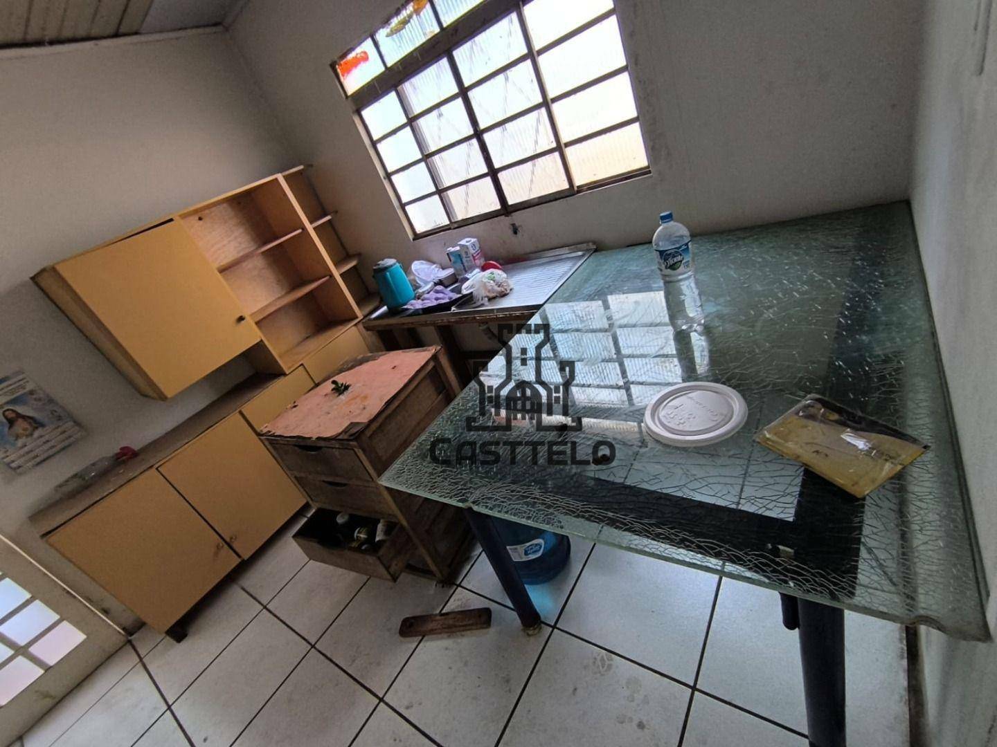 Casa à venda com 2 quartos, 130m² - Foto 13