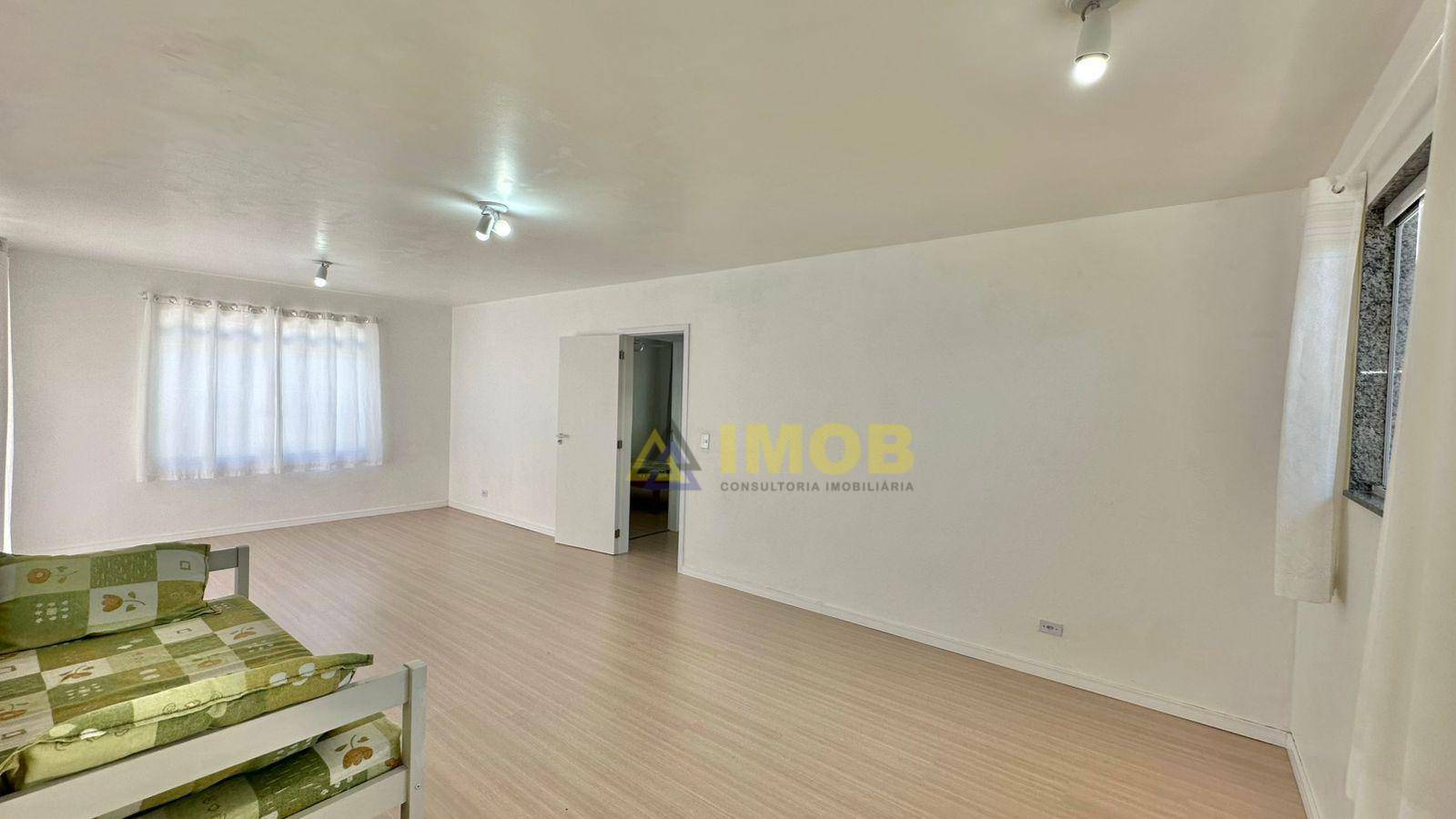 Casa à venda com 3 quartos, 166m² - Foto 6