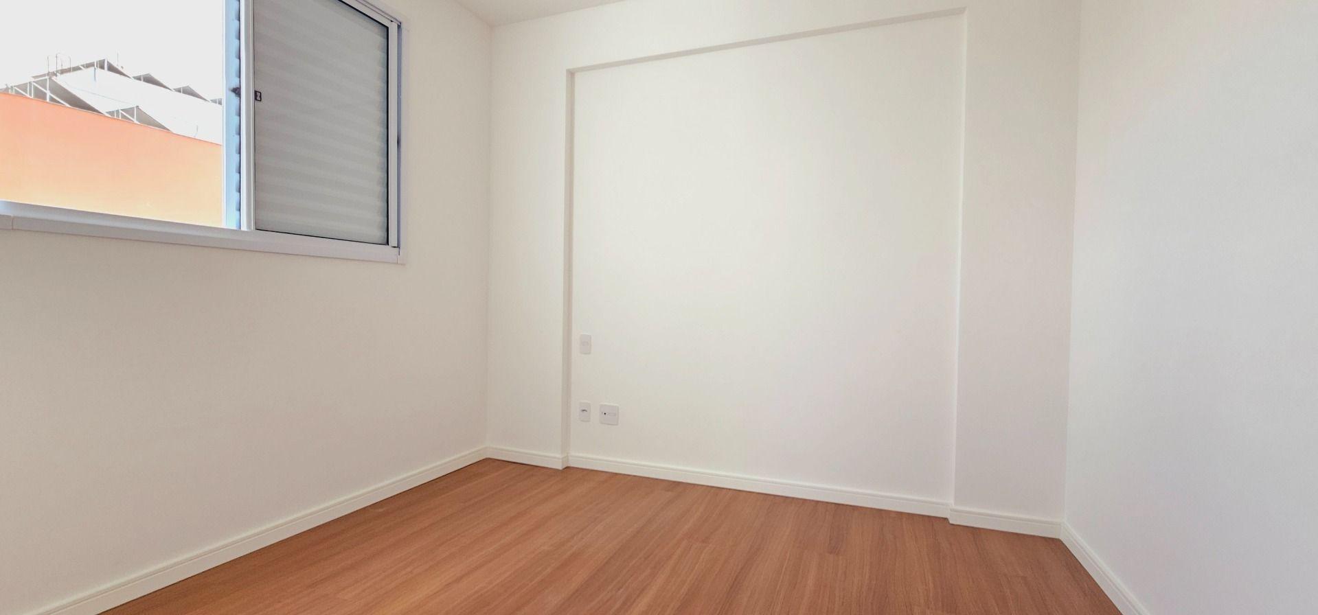 Apartamento à venda com 3 quartos, 76m² - Foto 7