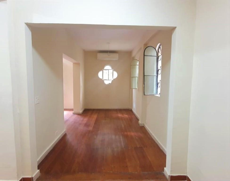 Prédio Inteiro para alugar com 2 quartos, 75m² - Foto 3