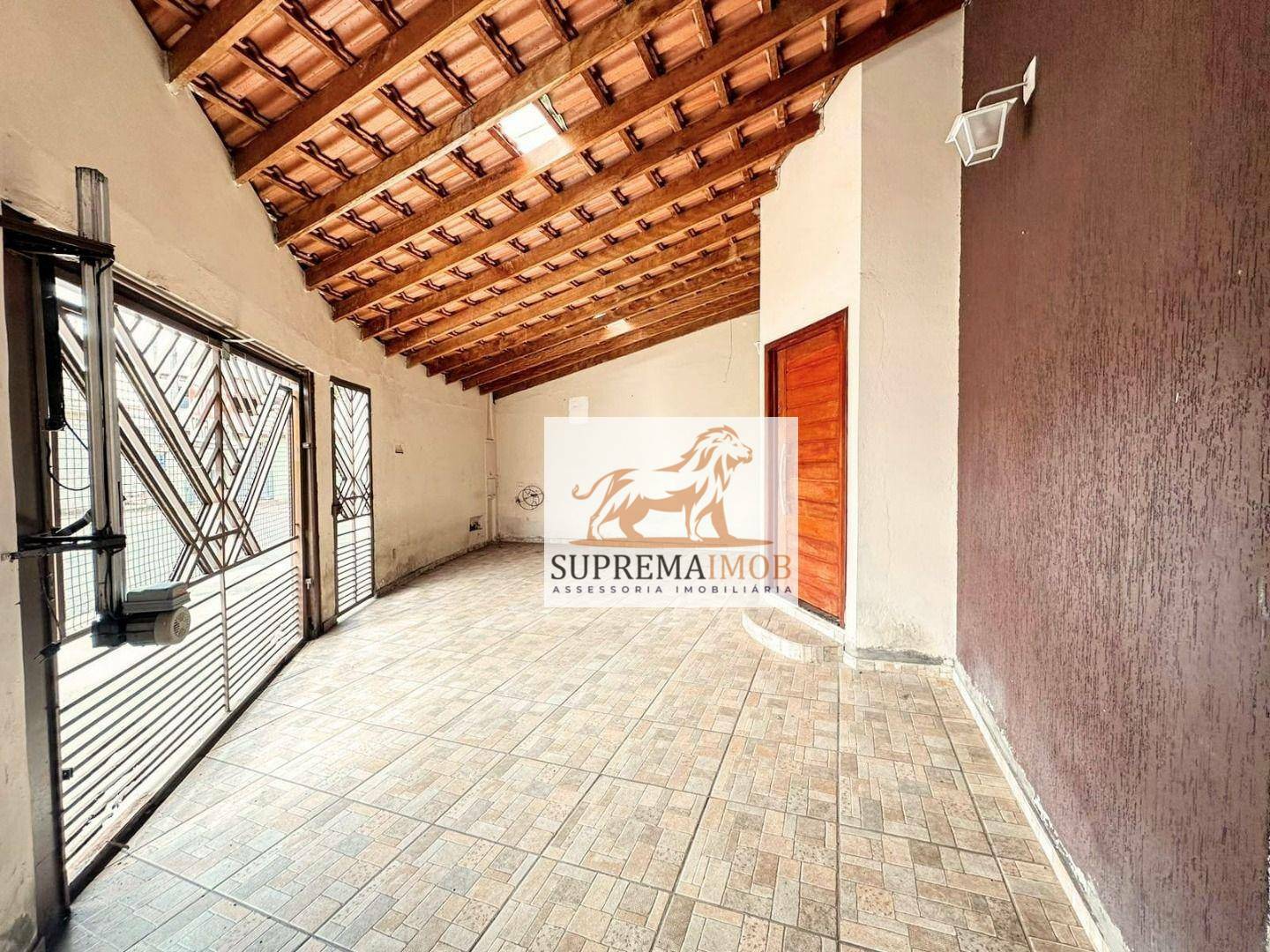 Casa à venda com 3 quartos, 132m² - Foto 2