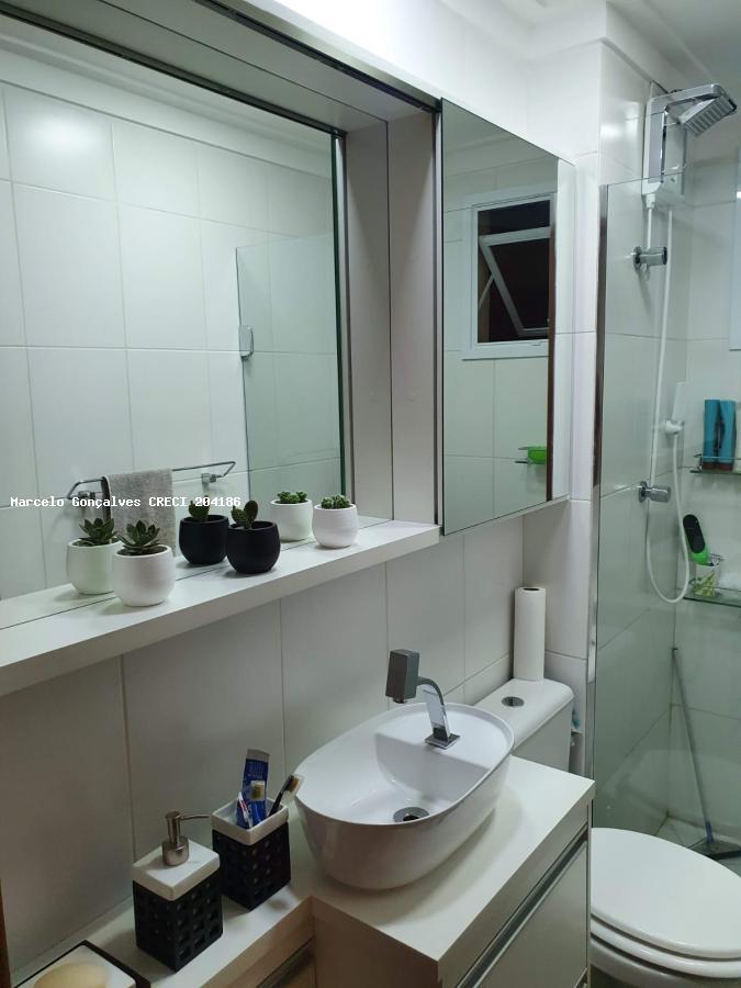 Apartamento à venda com 2 quartos, 50m² - Foto 30