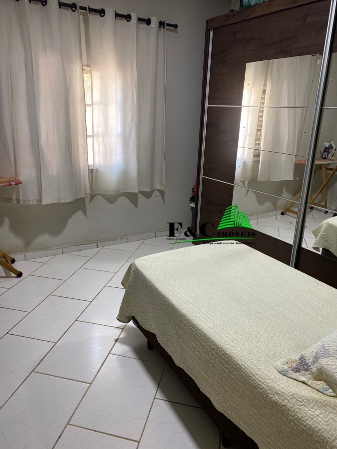 Casa à venda com 4 quartos, 166m² - Foto 7