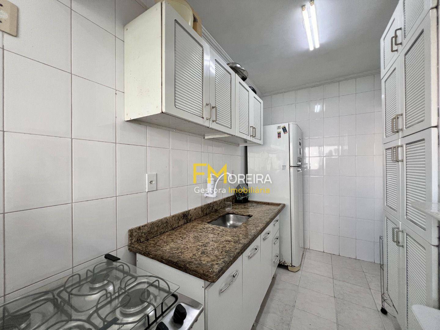 Apartamento à venda com 2 quartos, 79m² - Foto 3