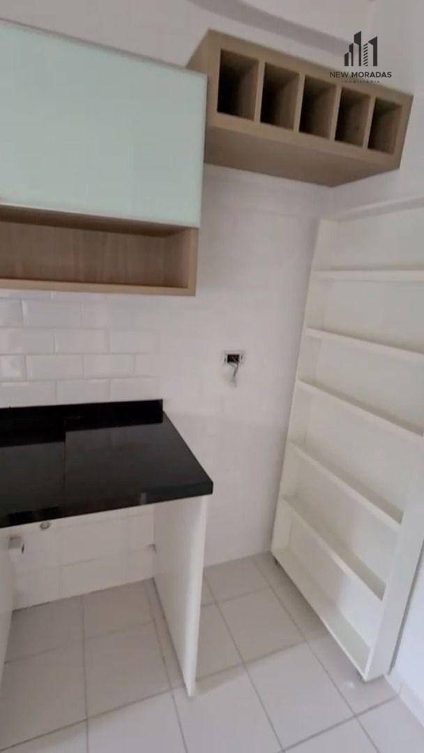 Apartamento à venda com 2 quartos, 57m² - Foto 3