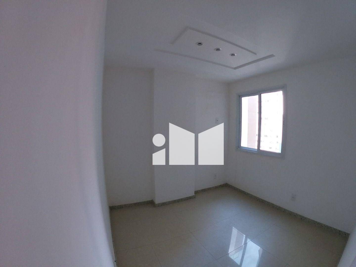 Apartamento à venda com 3 quartos, 98m² - Foto 5