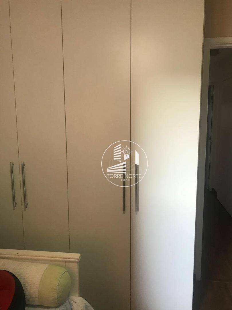 Apartamento à venda com 3 quartos, 111m² - Foto 25