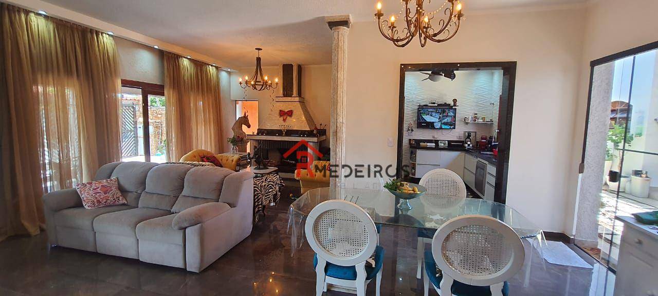 Casa à venda com 4 quartos, 430m² - Foto 14