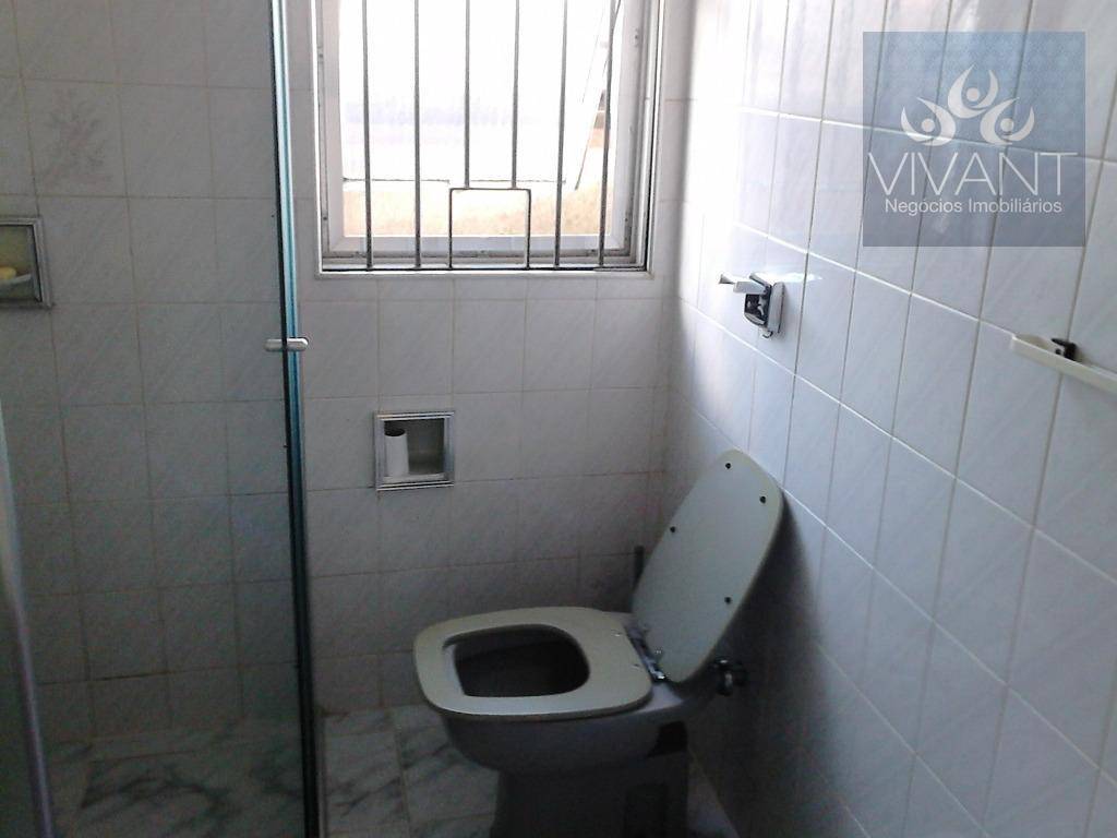 Sobrado à venda com 3 quartos, 264m² - Foto 4