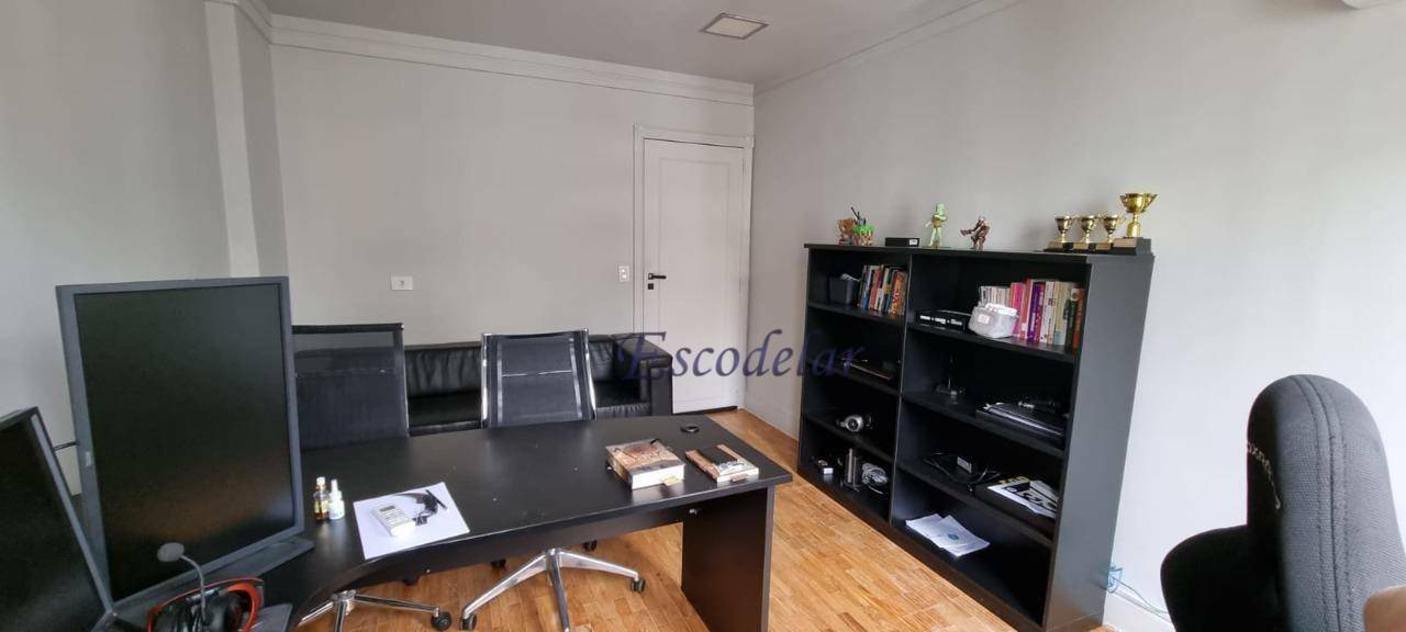 Apartamento à venda com 4 quartos, 225m² - Foto 9