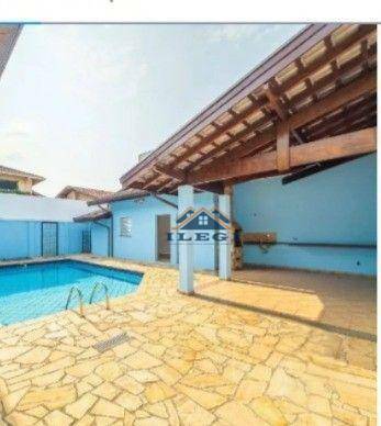 Casa de Condomínio para alugar com 3 quartos, 200m² - Foto 3