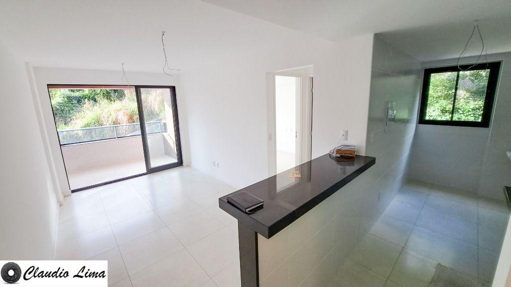 Apartamento à venda com 1 quarto, 45m² - Foto 1