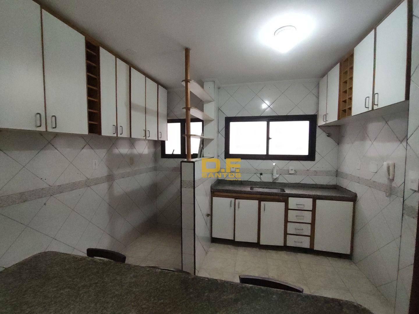 Apartamento à venda com 2 quartos, 67m² - Foto 9