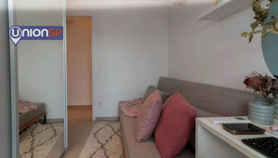 Apartamento à venda com 2 quartos, 70m² - Foto 10