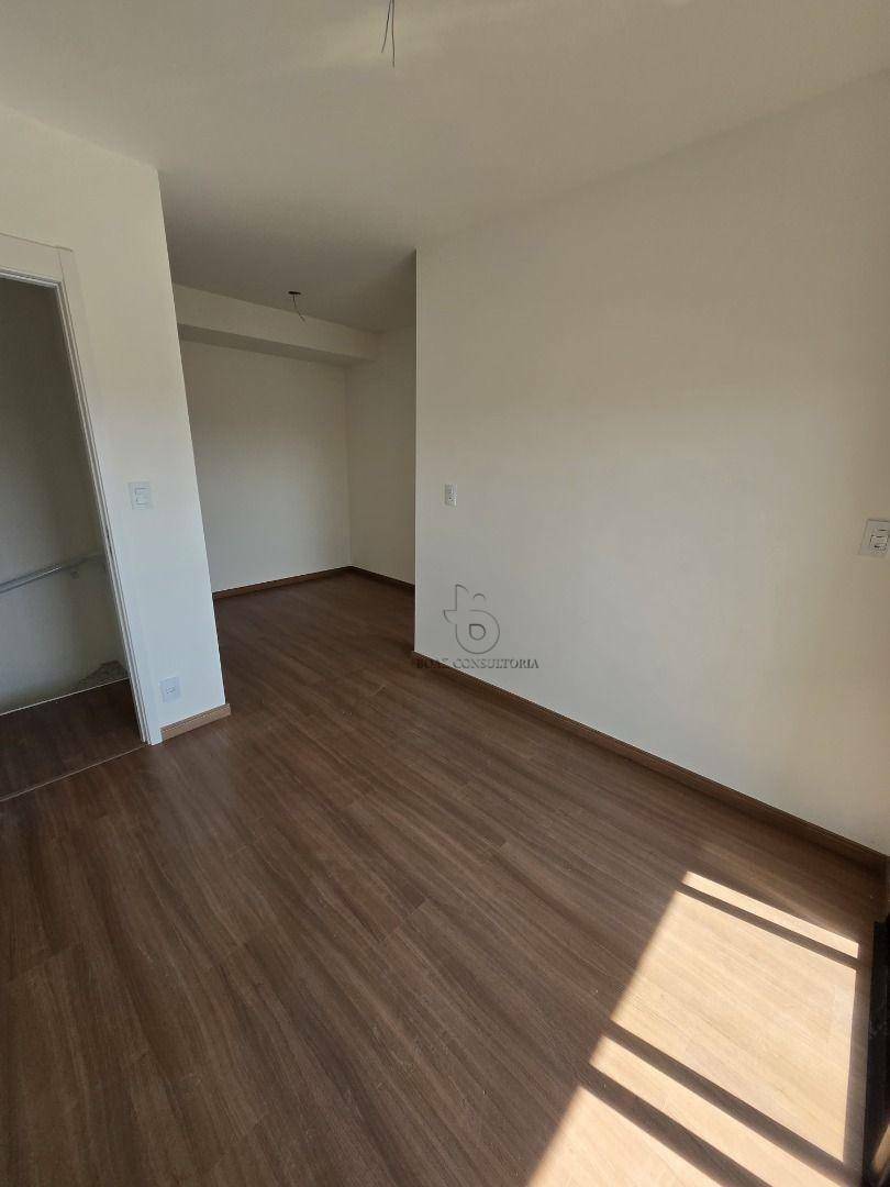 Apartamento à venda com 2 quartos, 82m² - Foto 7