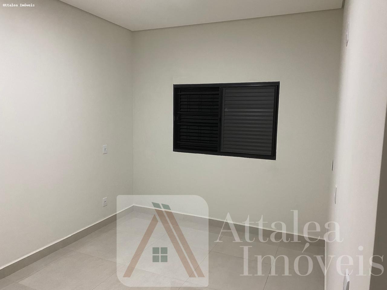 Casa à venda com 2 quartos, 180m² - Foto 10