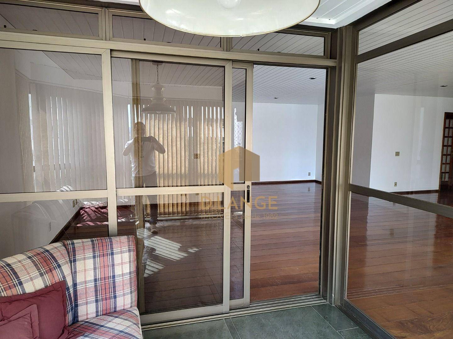 Apartamento para alugar com 4 quartos, 301m² - Foto 12