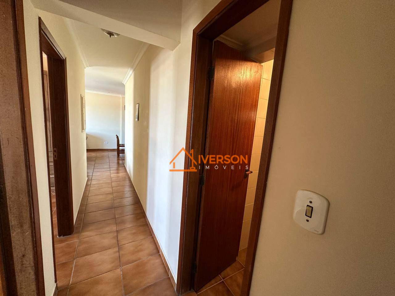 Apartamento à venda com 3 quartos, 130m² - Foto 14