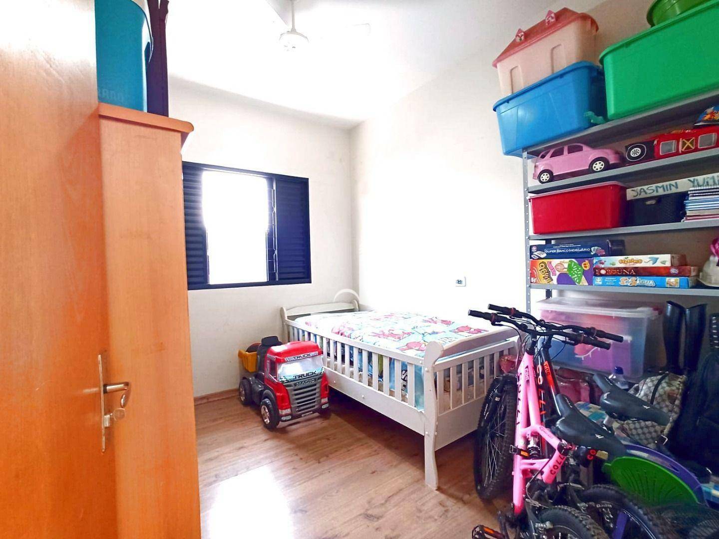 Casa à venda com 3 quartos, 99m² - Foto 10