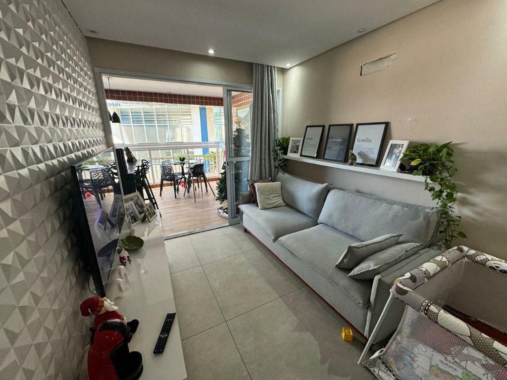 Apartamento à venda com 3 quartos, 70m² - Foto 3