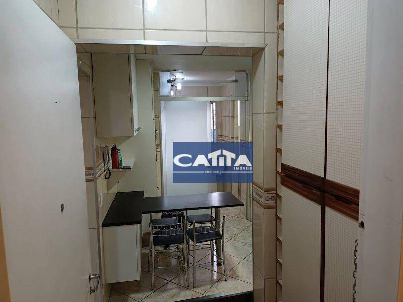 Apartamento à venda com 3 quartos, 81m² - Foto 2