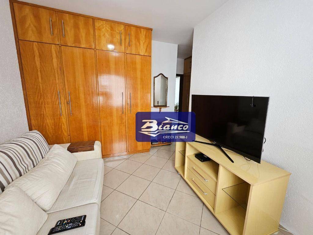 Casa à venda com 4 quartos, 226m² - Foto 16