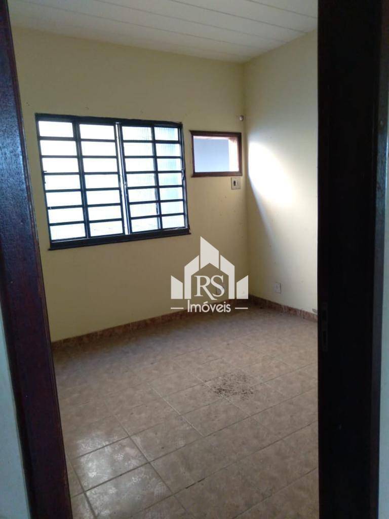 Casa à venda com 3 quartos, 150m² - Foto 13