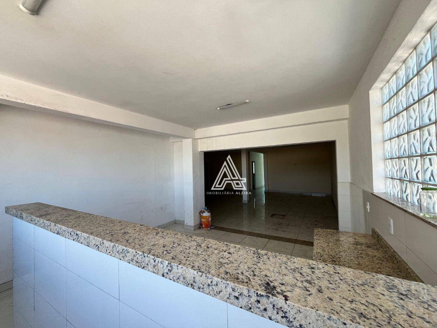 Casa para alugar com 4 quartos, 150m² - Foto 22