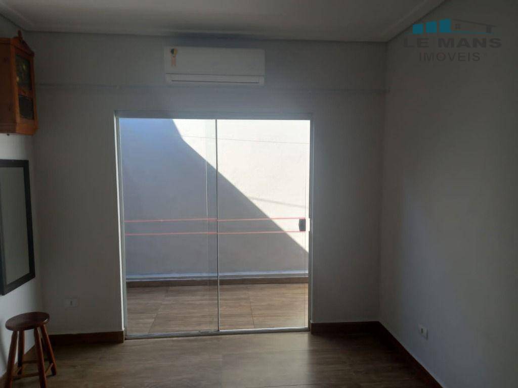 Casa à venda com 3 quartos, 97m² - Foto 7