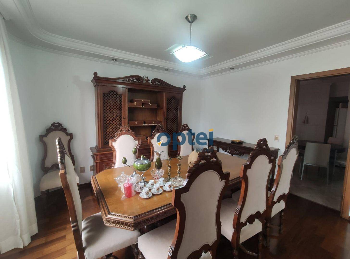 Apartamento à venda com 4 quartos, 210m² - Foto 6