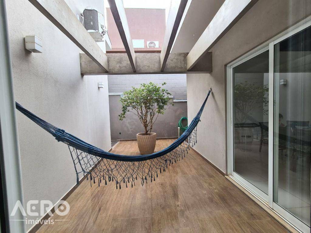 Casa de Condomínio à venda com 3 quartos, 330m² - Foto 27