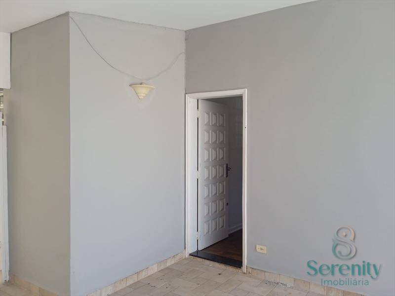 Casa à venda e aluguel com 3 quartos, 143m² - Foto 5