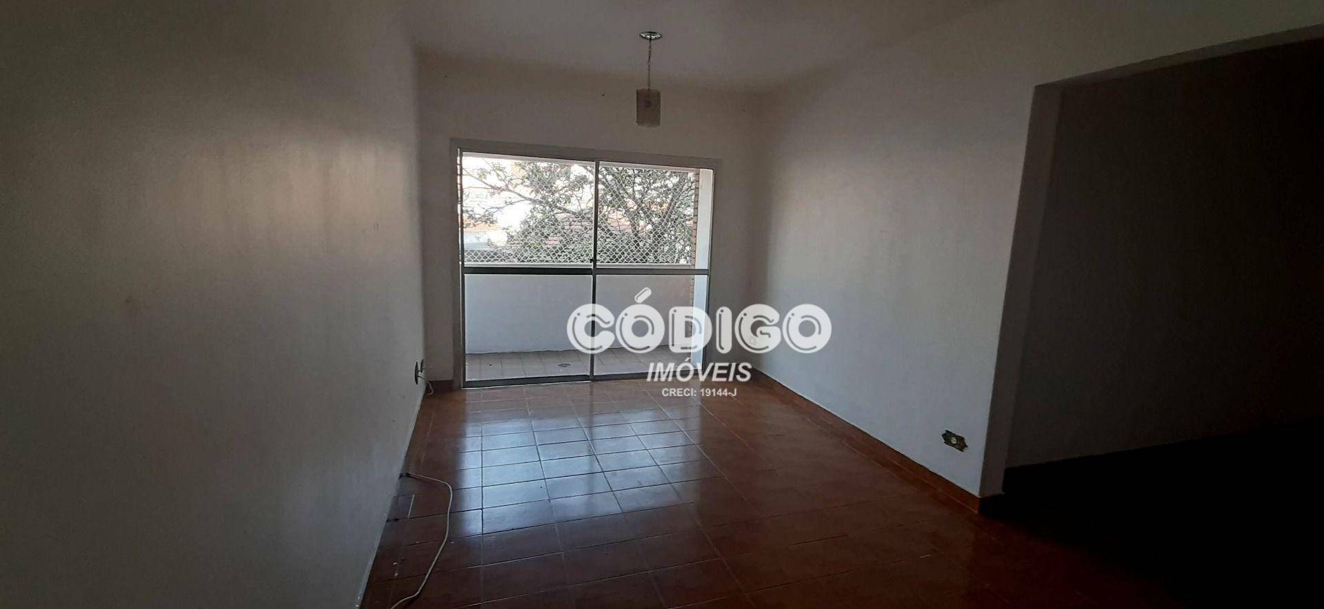 Apartamento à venda com 3 quartos, 107m² - Foto 1